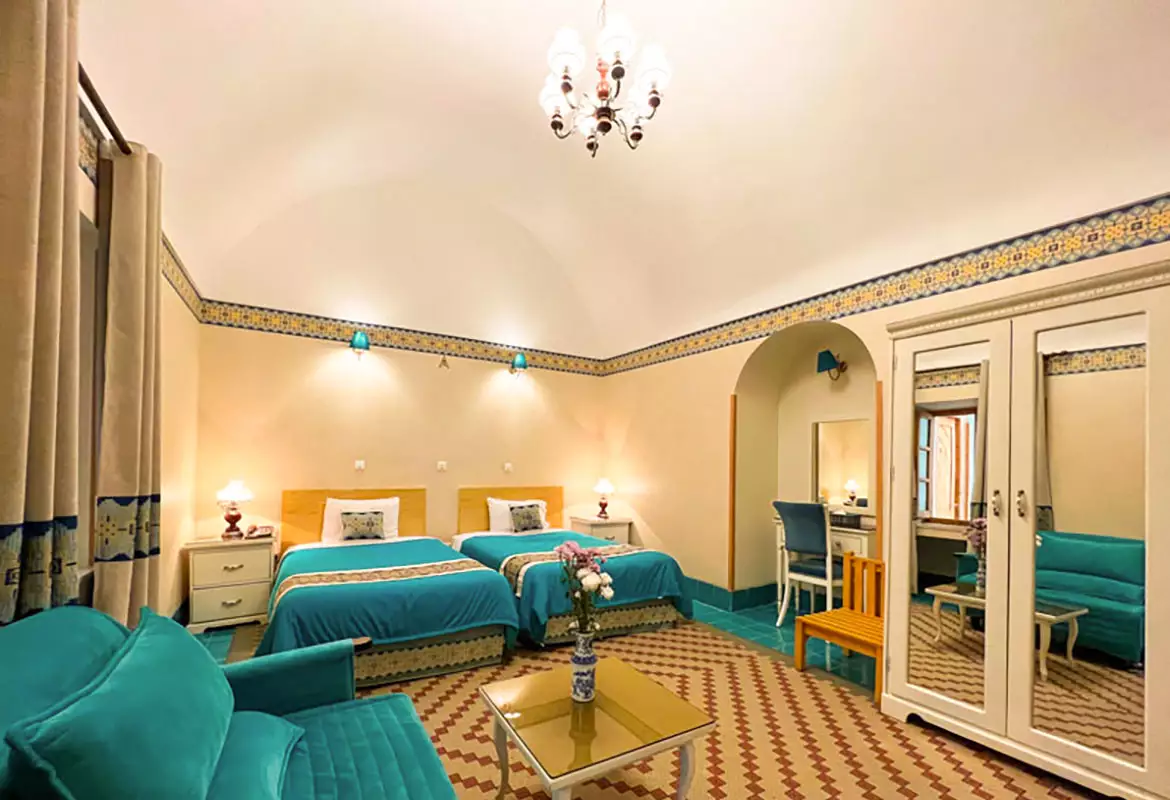 Alibaba https://cdn.alibaba.ir/ostorage/hotel-accommodation-images/686cfad2ac13a7ed0d8556d0_توئین 96 ساله (1).webp